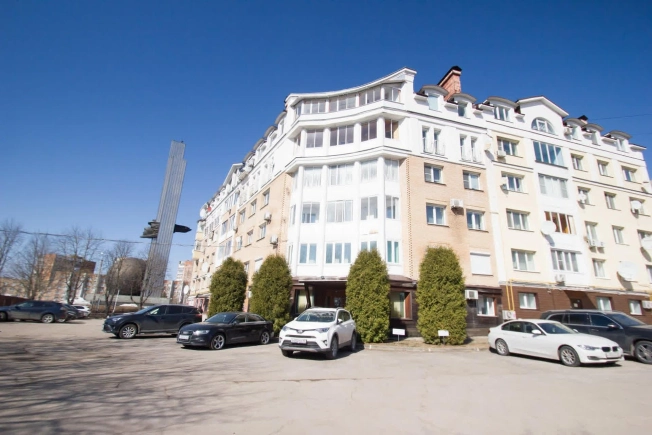 Купить квартиру в Калуге. Вариант № 10811612, 16, площадь - квм, цена 8000000 рублей