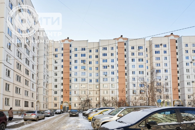 Купить двухкомнатную квартиру на улице 9 Января в Воронеже. Вариант № 25154, 4, площадь -  квм, цена 5150000 рублей