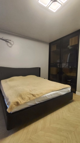 Купить двухкомнатную квартиру в районе Кировский в Ростове-на-Дону. Вариант № 32635, 5, площадь -  квм, цена 17000000 рублей