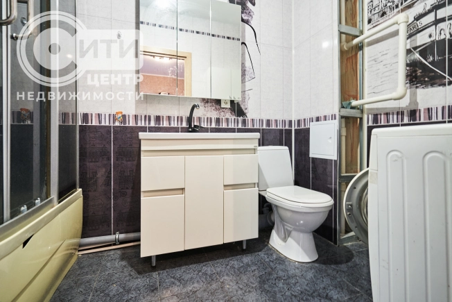 . Вариант № 60188, 8, площадь - 42.7 квм, цена 4400000 рублей