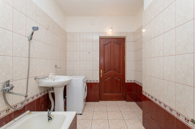 Купить дом на улице Матросова в Республике Башкортостан. Вариант № 6139330, 17, площадь -  квм, цена 9500000 рублей