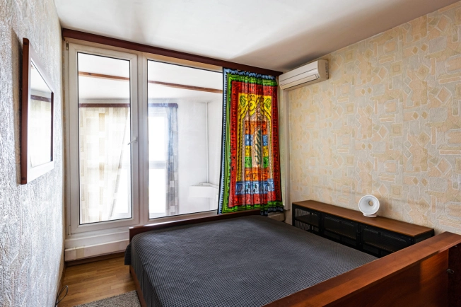 Купить квартиру на вторичке на улице набережная реки Карповки в Санкт-Петербурге. Вариант № 10433389, 13, площадь - квм, цена 33000000 рублей