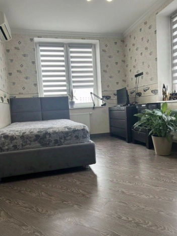 Купить квартиру в Москве. Вариант № 8041468, 4, площадь - квм, цена 49000000 рублей