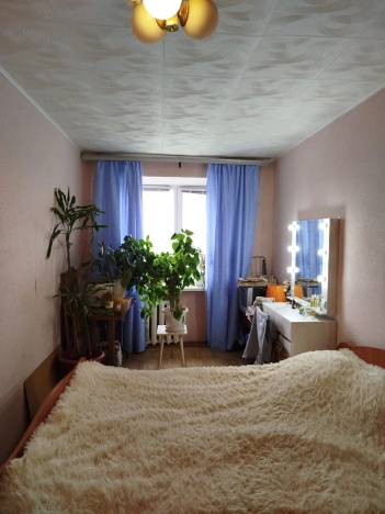 Купить трехкомнатную квартиру на улице Молодёжная в Республике Татарстан (татарстан). Вариант № 53975, 2, площадь -  квм, цена 3500000 рублей