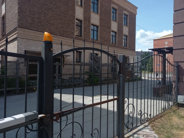 Купить офисы в Тобольске. Вариант № 2320, 3, площадь -  квм, цена 4550000 рублей