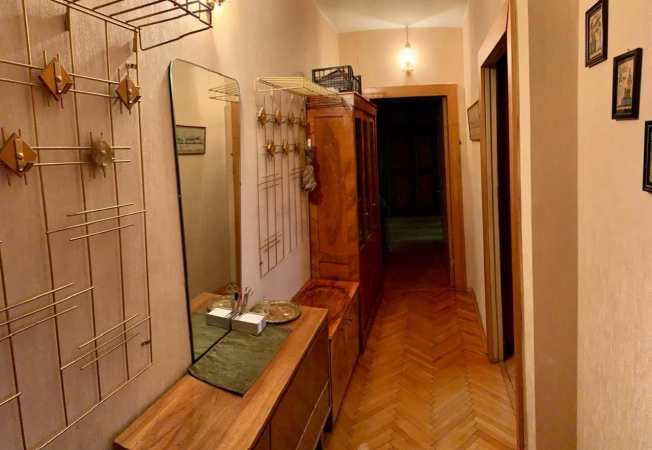 Купить квартиру в Москве. Вариант № 7806009, 5, площадь - квм, цена 20950000 рублей