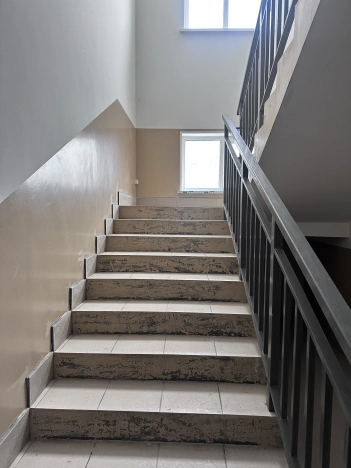 Купить трехкомнатную квартиру в Приморском крае. Вариант № 18715, 1, площадь -  квм, цена 3900000 рублей