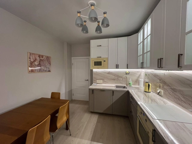 Купить квартиру в Москве. Вариант № 10128607, 1, площадь - квм, цена 13500000 рублей