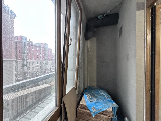 Купить трехкомнатную квартиру в Санкт-Петербурге. Вариант № 9873082, 21, площадь -  квм, цена 123000000 рублей