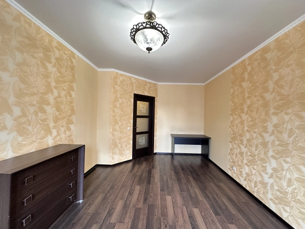 Купить однокомнатную квартиру у метро Приморская в Санкт-Петербурге. Вариант № 56346, 6, площадь -  квм, цена 14400000 рублей