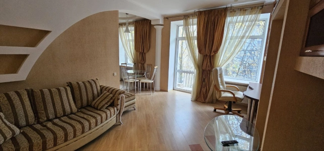 Купить квартиру на улице проспект Кирова в Нижнем Новгороде. Вариант № 7724753, 4, площадь -  квм, цена 14990000 рублей