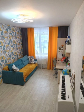 Купить трехкомнатную квартиру на улице Петухова в Новосибирске. Вариант № 3152092, 6, площадь -  квм, цена 8500000 рублей