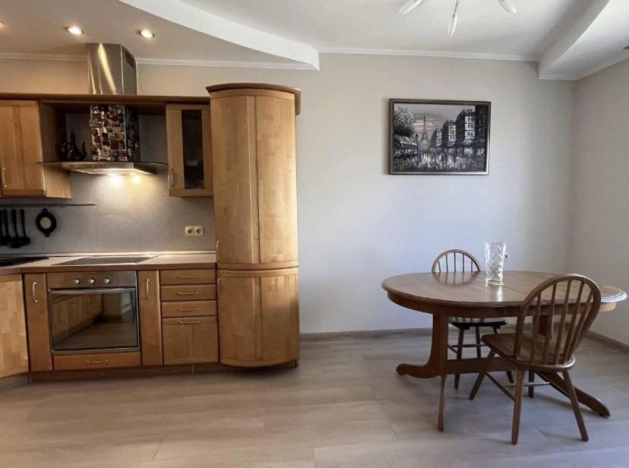 Купить квартиру в Улан-Удэ. Вариант № 10920925, 8, площадь - квм, цена 16399000 рублей