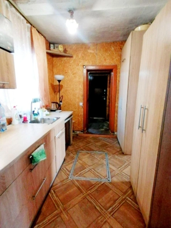 Купить дом на улице Набережная в Тюменской области. Вариант № 33435, 5, площадь -  квм, цена 1750000 рублей