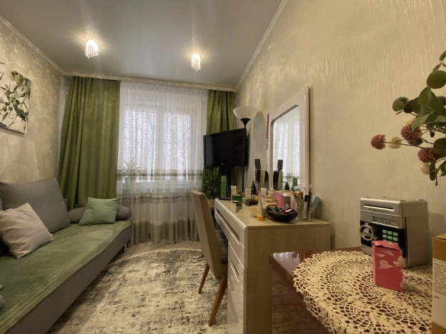 Купить квартиру в Бийске. Вариант № 10612362, 6, площадь - квм, цена 4990000 рублей