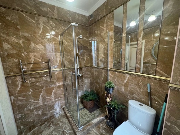 Купить дом на улице Гаккеля в Ростове-на-Дону. Вариант № 3353357, 14, площадь -  квм, цена 16700000 рублей