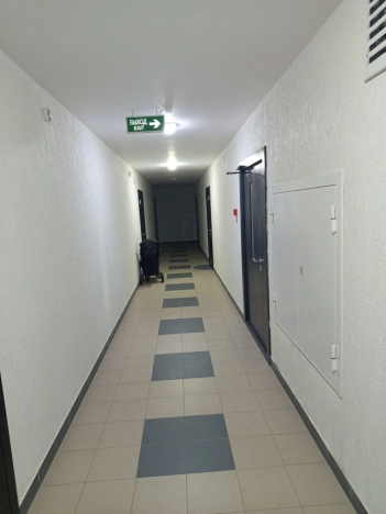 Снять квартиру в Тобольске. Вариант № 10272245, 4, площадь -  квм, цена 40000 рублей