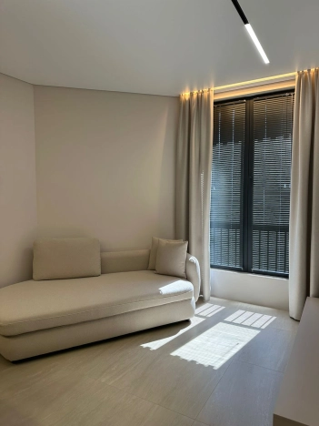 Купить двухкомнатную квартиру в Санкт-Петербурге. Вариант № 9868019, 30, площадь -  квм, цена 31500000 рублей