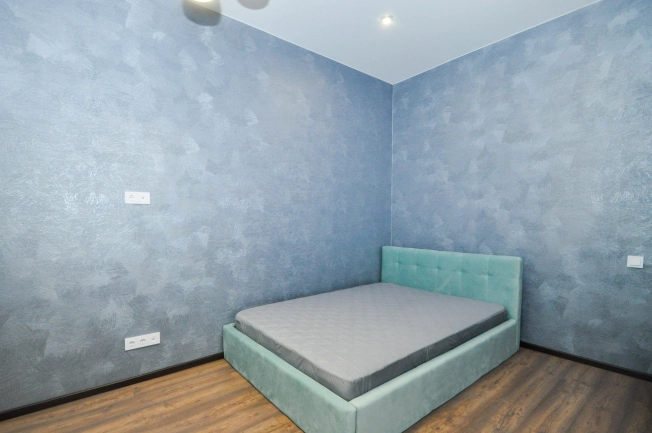 Купить Студию на улице Серебряное Озеро в Новосибирской области. Вариант № 8456223, 3, площадь -  квм, цена 4550000 рублей