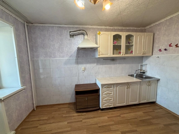 . Вариант № 6947733, 8, площадь - 38.3 квм, цена 3100000 рублей