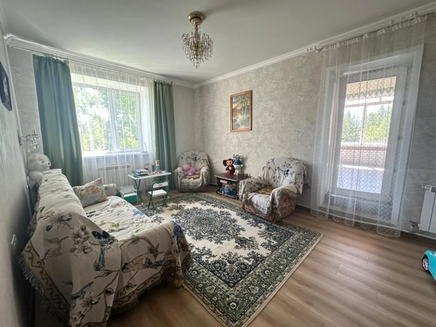 Купить дом на улице Революции в Искитиме. Вариант № 44743, 25, площадь -  квм, цена 17200000 рублей