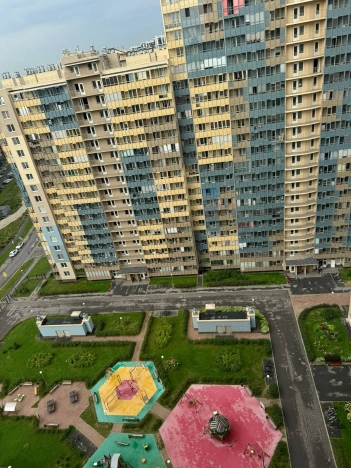 Купить однокомнатную квартиру в районе Приморский в Санкт-Петербурге. Вариант № 9117419, 4, площадь -  квм, цена 9450000 рублей