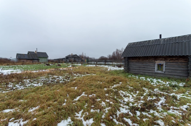 Купить дом в Микрорайоне Восточный, Тобольск в Тобольске. Вариант № 3628, 19, площадь -  квм, цена 1500000 рублей