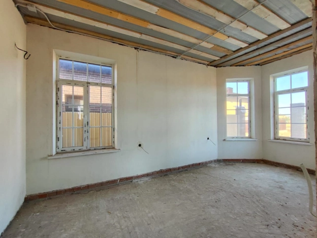 Купить дом в районе Пролетарский в Ростове-на-Дону. Вариант № 48837, 13, площадь -  квм, цена 12000000 рублей