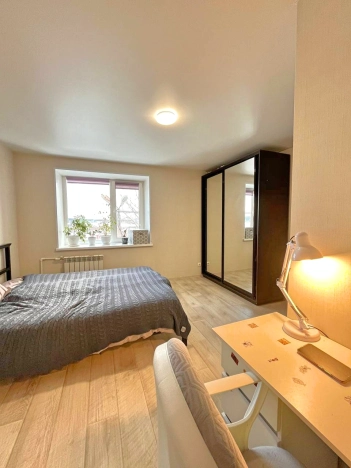 Купить однокомнатную квартиру на улице Заводская в Вологодской области. Вариант № 9976349, 2, площадь -  квм, цена 3300000 рублей