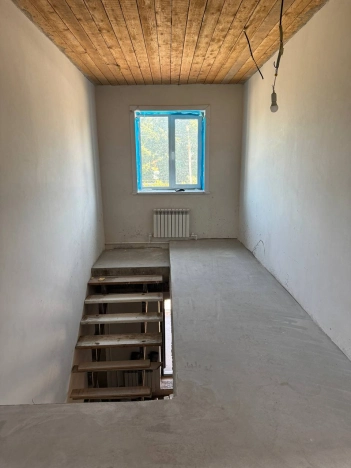 Купить дом в Искитиме. Вариант № 1143412, 6, площадь -  квм, цена 9990000 рублей