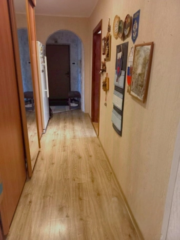 Купить четырехкомнатную квартиру в Калининградской области. Вариант № 11833, 7, площадь -  квм, цена 10990000 рублей