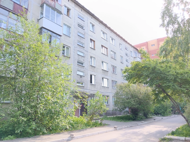 Купить трехкомнатную квартиру в районе Ленинский в Новосибирске. Вариант № 37780, 1, площадь -  квм, цена 4600000 рублей