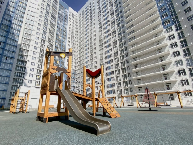 Купить однокомнатную квартиру в Ростовской области. Вариант № 40002, 13, площадь -  квм, цена 5950000 рублей