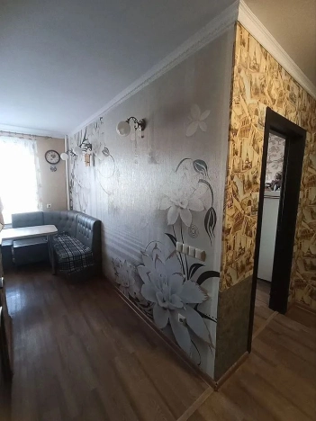 Купить трехкомнатную квартиру на улице Ильи Мухачева в Бийске. Вариант № 19292, 2, площадь -  квм, цена 6600000000 рублей