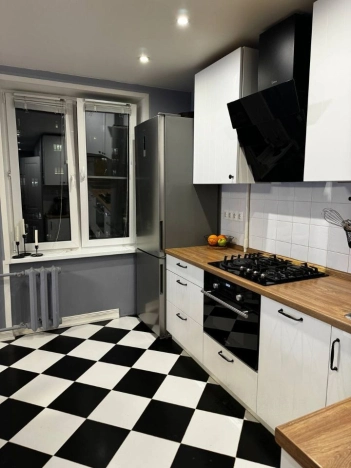 Купить квартиру в Москве. Вариант № 9893084, 12, площадь -  квм, цена 20400000 рублей