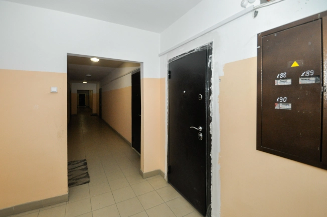 Купить Студию на улице Николая Сотникова в Новосибирске. Вариант № 396395, 10, площадь -  квм, цена 3100000 рублей