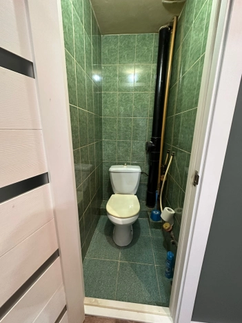 Купить трехкомнатную квартиру в Микрорайоне 8-й, Элиста в Элисте. Вариант № 6324, 9, площадь -  квм, цена 5500000 рублей