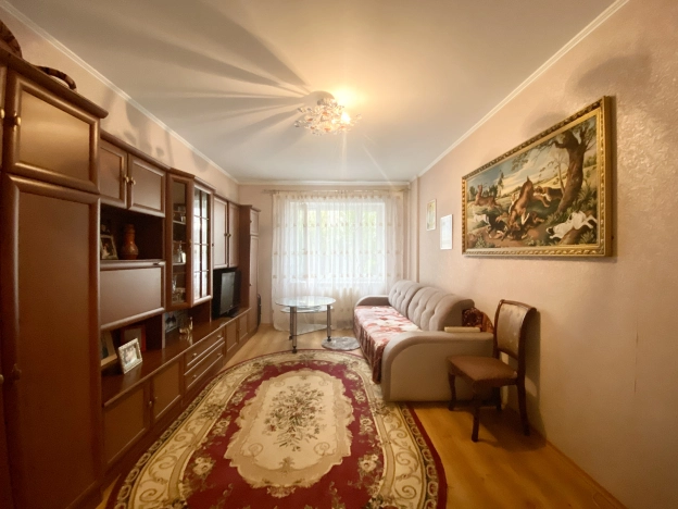 Купить двухкомнатную квартиру в районе Центральный в Калининграде. Вариант № 60433, 3, площадь -  квм, цена 7300000 рублей