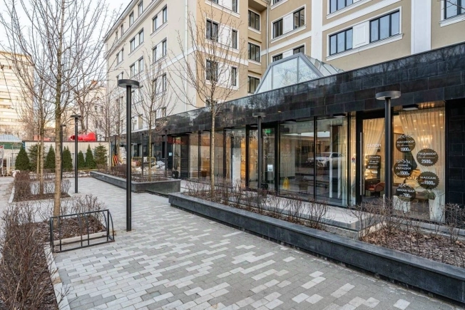 Купить квартиру в районе Хамовники в Москве. Вариант № 46990, 28, площадь -  квм, цена 42000000.0000 рублей