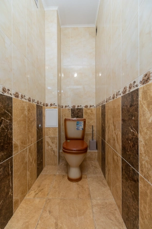 Купить двухкомнатную квартиру на улице Лукашевича в Омске. Вариант № 9127, 11, площадь -  квм, цена 10500000 рублей