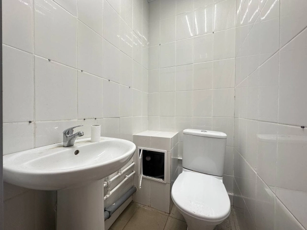 Купить коммерческую недвижимость в Москве. Вариант № 44036, 16, площадь -  квм, цена 21400000 рублей