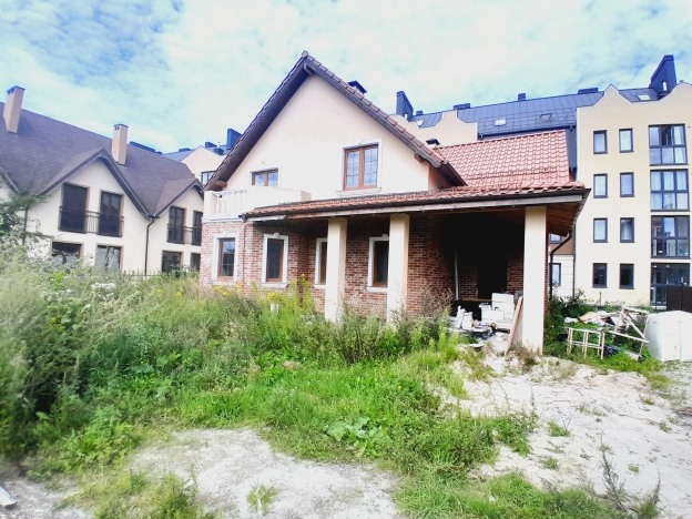 Купить дом на улице Поселковая в Калининграде. Вариант № 2884691, 1, площадь - квм, цена 14199000 рублей