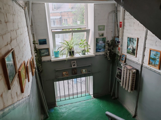 Купить однокомнатную квартиру в Ростовской области. Вариант № 527388, 10, площадь -  квм, цена 3900000 рублей