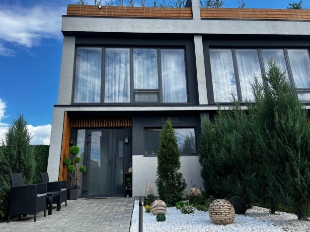 Купить дом в Москве. Вариант № 13701, 20, площадь - квм, цена 24720000 рублей