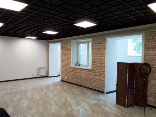 Купить коммерческую недвижимость в Омске. Вариант № 59414, 2, площадь -  квм, цена 7725000 рублей