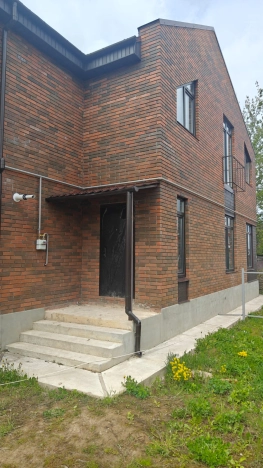 Купить дом на улице Садовая в Тульской области. Вариант № 1590173, 6, площадь -  квм, цена 6000000 рублей