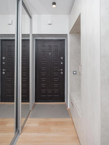 Купить двухкомнатную квартиру в районе Советский в Новосибирске. Вариант № 5495324, 21, площадь -  квм, цена 6499000 рублей