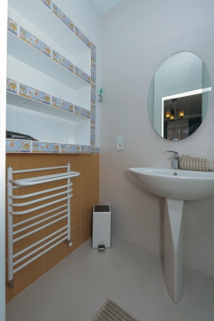 Снять квартиру на улице проспект Мира в Калининграде. Вариант № 5231646, 31, площадь -  квм, цена 140000 рублей