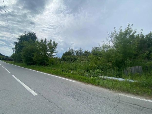 Купить земельный участок в Тобольске. Вариант № 8141400, 3, площадь -  квм, цена 700000 рублей