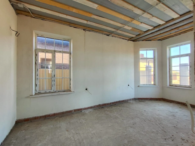 Купить дом в районе Пролетарский в Ростове-на-Дону. Вариант № 48837, 14, площадь -  квм, цена 12000000 рублей